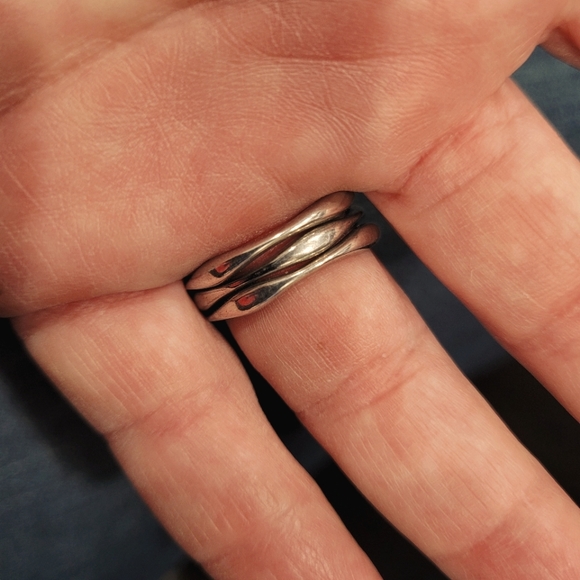 Jewel Kade Stacking Rings - Picture 5 of 6